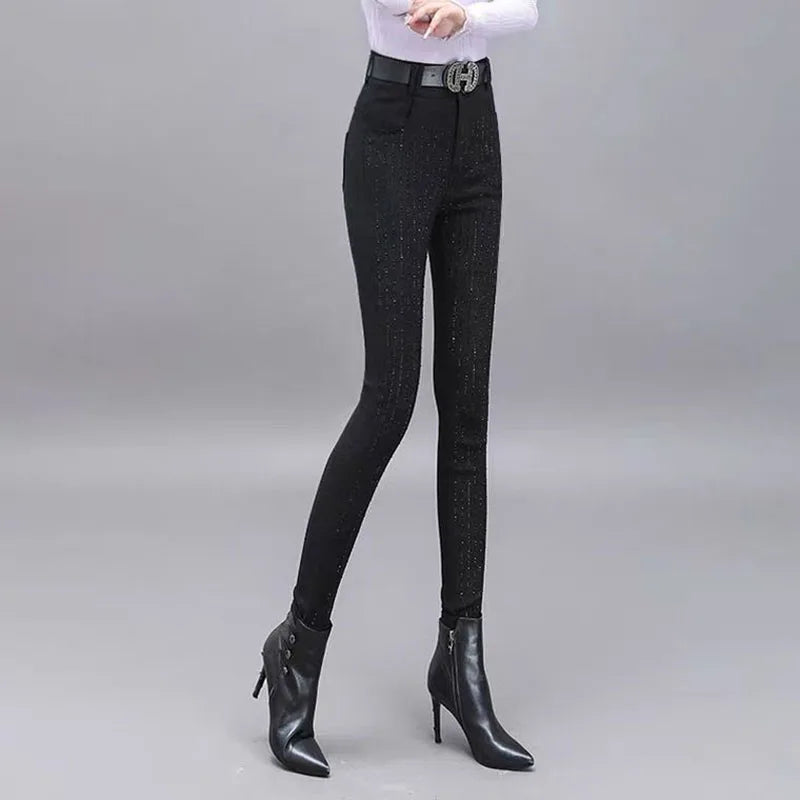 Pantalon Crayon en Denim Noir avec Strass pour Femme